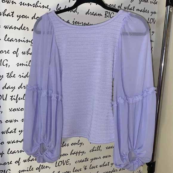 BALLOON-SLEEVE SMOCKED TOP - Picture 4 of 8
